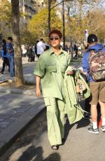 NATHALIE EMMANUEL at Stella Mccartney Womenswear Spring/summer 2024 Show at Paris Fashion Week 10/02/2023