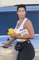 NICOLE MURPHY Out Shopping for Essentials in Beverly Hills 10/05/2023