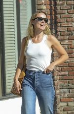 OLIVIA WILDE Out for Luch with a Friend at Petit Trois in Sherman Oaks 10/19/2023
