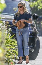 REESE WITHERSPOON Heading to a Friend