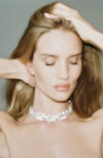 ROSIE HUNTINGTON-WHITELEY for CR Fashion Book S/S 2023