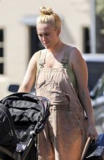 RUMER WILLIS Leaves Pottery Class in Los Angeles 10/08/2023