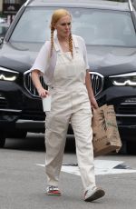 RUMER WILLIS Out Shopping at Erewhon Market in Studio City 09/29/2023