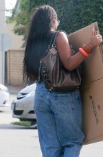 SASHA OBAMA Leaves a UPS Store in Los Angeles 10/24/2023