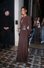 SHANINA SHIAK, JASMINE TOOKES and SARA SAMPAIO Out for Dinner at Costes Hotel in Paris 09/30/2023