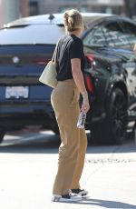 SOFIA RICHIE Out for Lunch with Friends in Los Angeles 10/05/2023