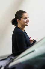 TAYLOR SWIFT, SELENA GOMEZ and ZOE KRAVITZ Out for Dinner at Sushi Park in West Hollywood 10/19/2023