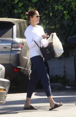 TERI HATCHER Shopping at CVS Pharmacy in Studio City 10/28/2023