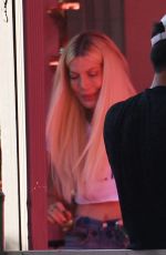 TORI SPELLING at Jessica Amer