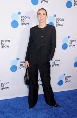 UMA THURMAN and MAYA HAWKE at Room To Grow