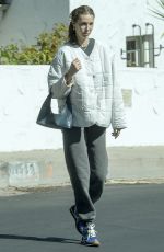 WHITNEY PORT Leaves a Smoke Shop in Studio City 10/12/2023