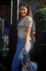 ZENDAYA Greets Her Fans Out in Paris 10/02/2023