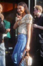 ZENDAYA Greets Her Fans Out in Paris 10/02/2023