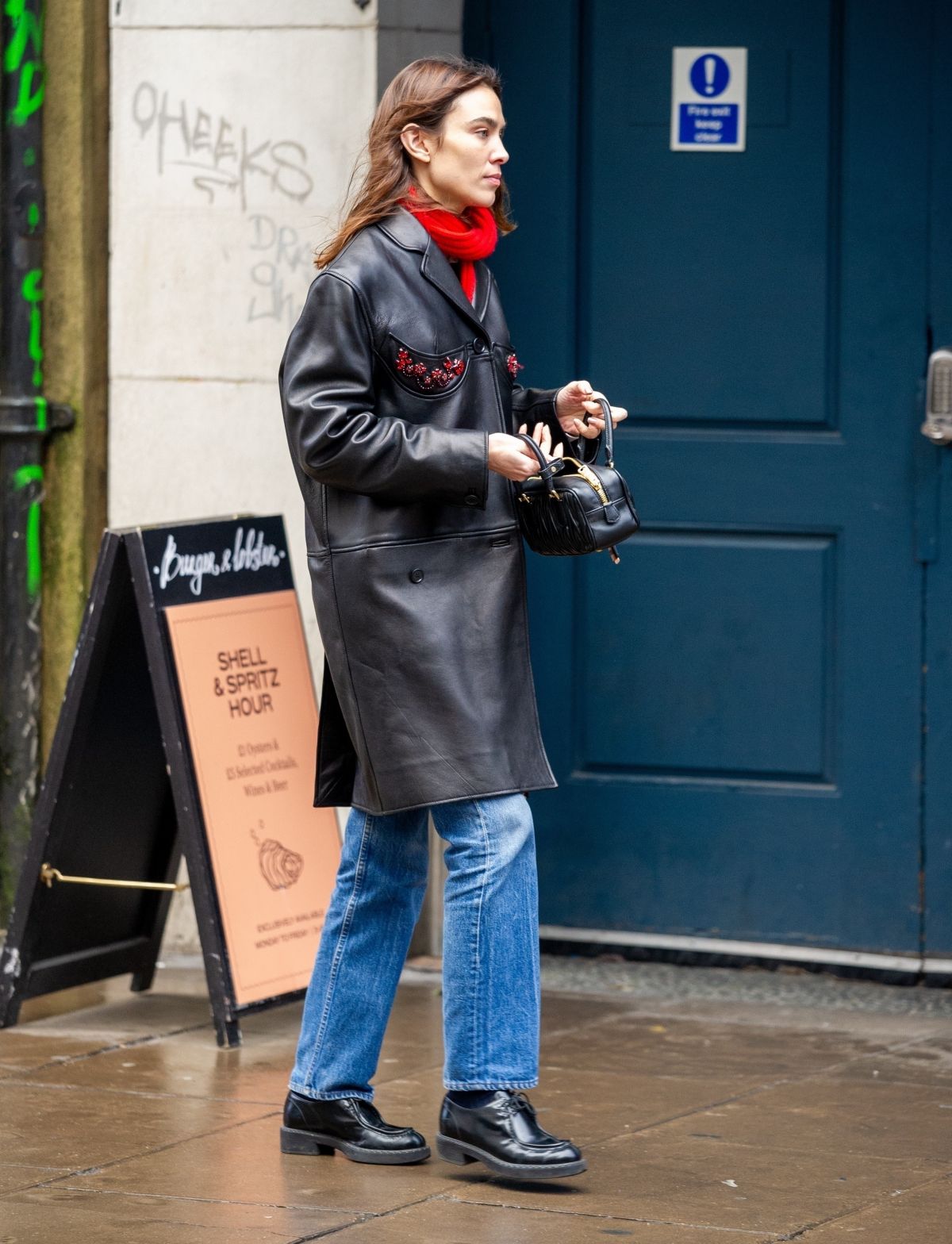 ALEXA CHUNG Out for Lunch in London 11/21/2023 – HawtCelebs