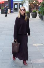 AMANDA HOLDEN Leaves Global Radio Studios in London 11/20/2023