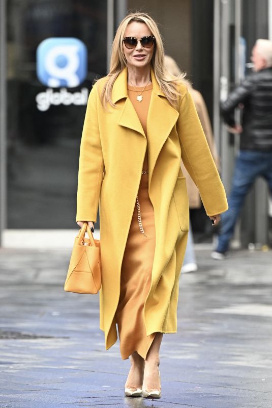 AMANDA HOLDEN Leaves Heart Breakfast Show in London 11/27/2023