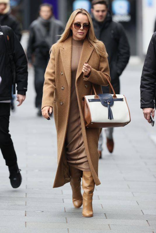 AMANDA HOLDEN Leavves Heart Radio in London 11/21/2023