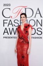 ANNE HATHAWAY at 2023 Cfda Fashion Awards in New York 11/06/2023