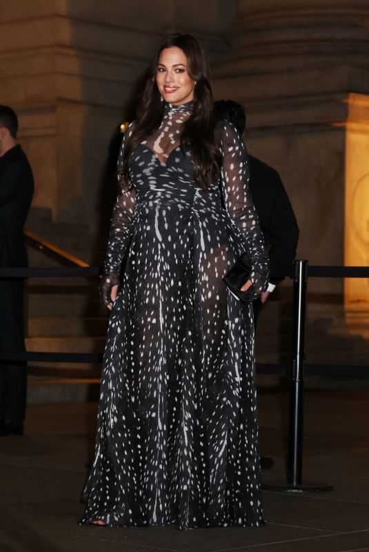 ASHLEY GRAHAM Arrives at 2023 CFDA Fashion Awards in New York 11/06/2023
