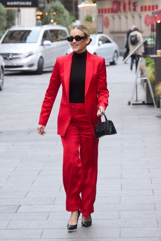 ASHLEY ROBERTS Leaves Global Radio Studios in London 11/20/2023