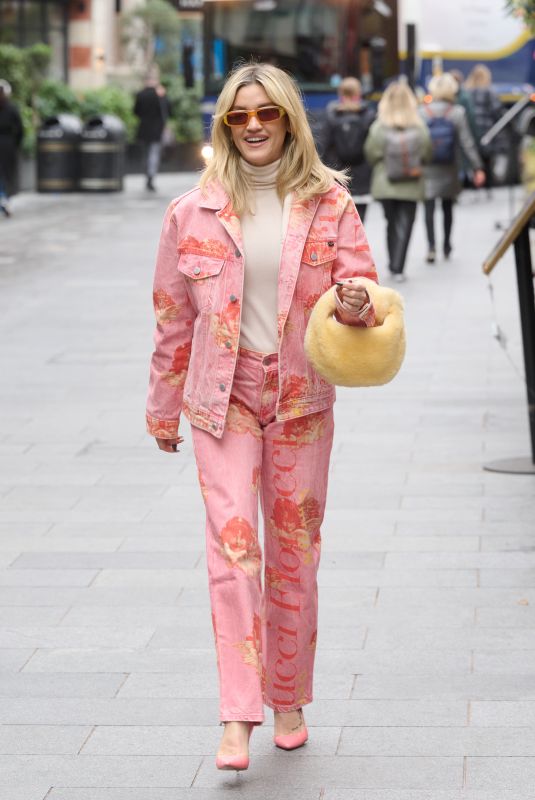ASHLEY ROBERTS Leaves Global Radio Studios in London 11/23/2023