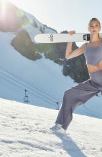 CANDICE SWANEPOEL for Alo Yoga, November 2023