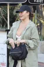 CHRISSY TEIGEN Shopping at Bottega Veneta in West Hollywood 11/10/2023