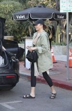 CHRISSY TEIGEN Shopping at Bottega Veneta in West Hollywood 11/10/2023