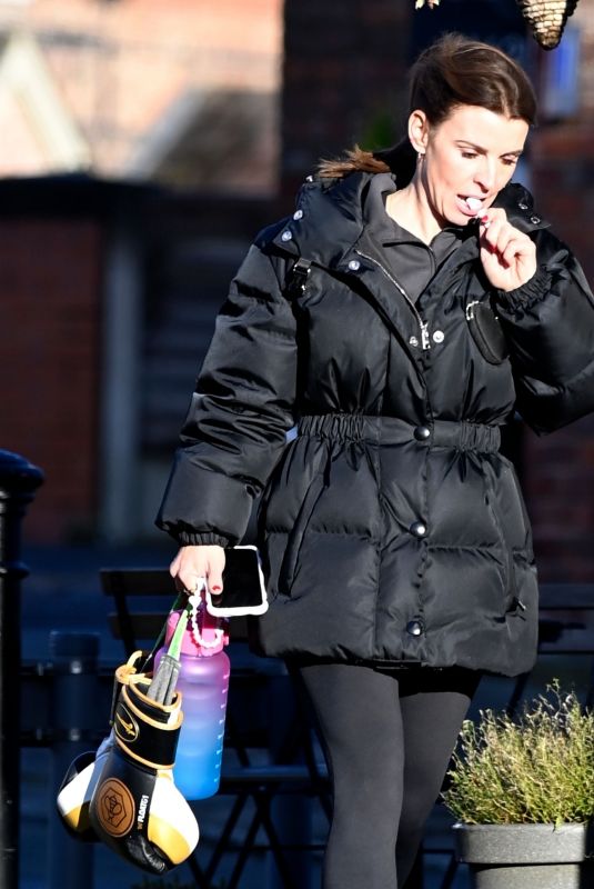 COLEEN ROONEY Leaves Early Morning Workout in Cheshire 11/28/2023