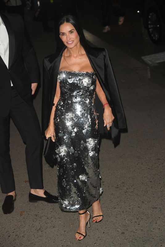DEMI MOORE Arrives at 2023 CFDA Fashion Awards in New York 11/06/2023
