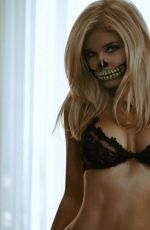 DONNA D
