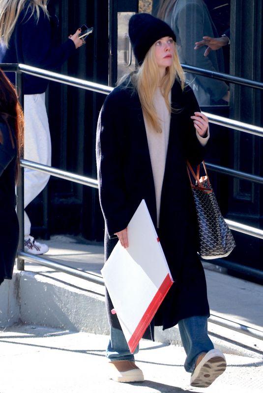 ELLE FANNING Out Shopping in New York 11/03/2023