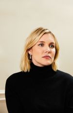 EMERALD FENNELL in Harper