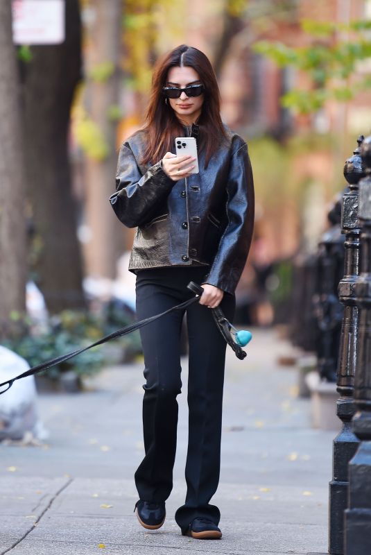 EMILY RATAJKOWSKI Out and About in New York 11/13/2023