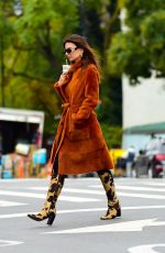 EMILY RATAJKOWSKI Out for Coffee in New York 11/09/2023
