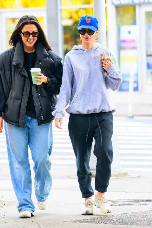 EMILY RATAJKOWSKI Out for Coffee with a Friend in New York 11/17/2023