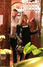 GOLDIE HAWN Leaves Joni Mitchell