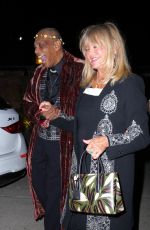 GOLDIE HAWN Leaves Joni Mitchell