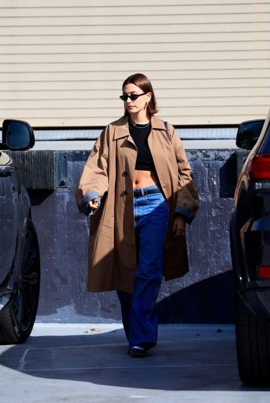 HAILEY BIEBER Out for a Sunday Breakfast in Beverly Hills 11/26/2023