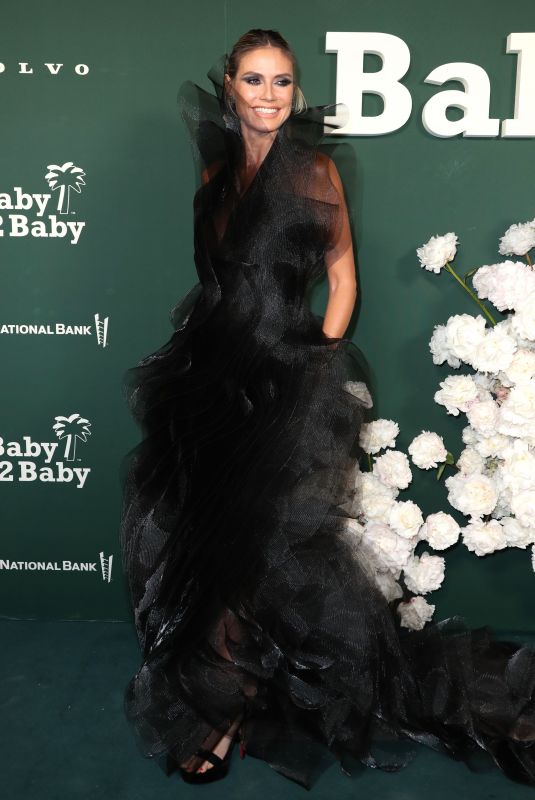 HEIDI KLUM at Baby2Baby Gala at Pacific Design Center in West Hollywood 11/11/2023