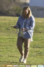 HILARY DUFF Takes Her Daugher to a Park in Los Angeles 11/27/2023