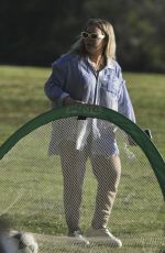 HILARY DUFF Takes Her Daugher to a Park in Los Angeles 11/27/2023