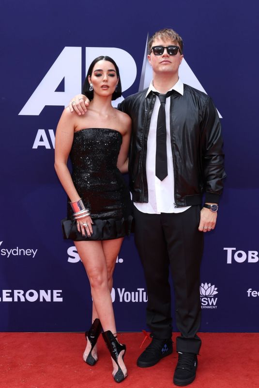 INDIANA MASSARA at 2023 ARIA Awards in Sydney 11/15/2023
