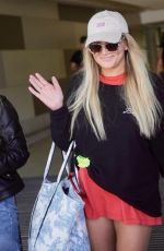 JAMIE LYNN SPEARS Arrives at Brisbane Airport 11/14/2023