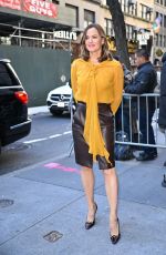 JENNIFER GARNER Leaves Live with Kelly and Mark in New York 11/28/2023