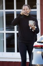 JENNIFER GARNER Out for Coffee in Los Angeles 11/06/2023
