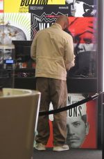 JENNIFER HUDSON and Common Arrives at Joe