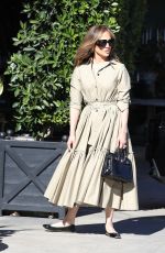 JENNIFER LOPEZ Shopping at Rolling Greens in Hollywood 11/22/2023