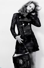 JESSICA CHASTAIN for Elle Magazine, August 2010