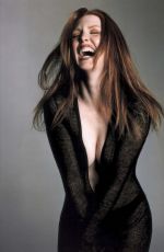 JULIANNE MOORE for GQ Magazine, July 2001